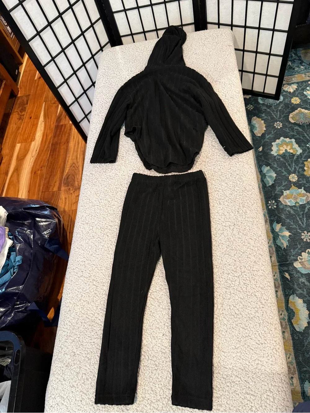 Girls Cozy Black Floral‎ Ribbed Hoodie & Pants Set Size 7Y NWOT